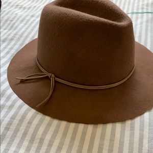 Hat - almost new